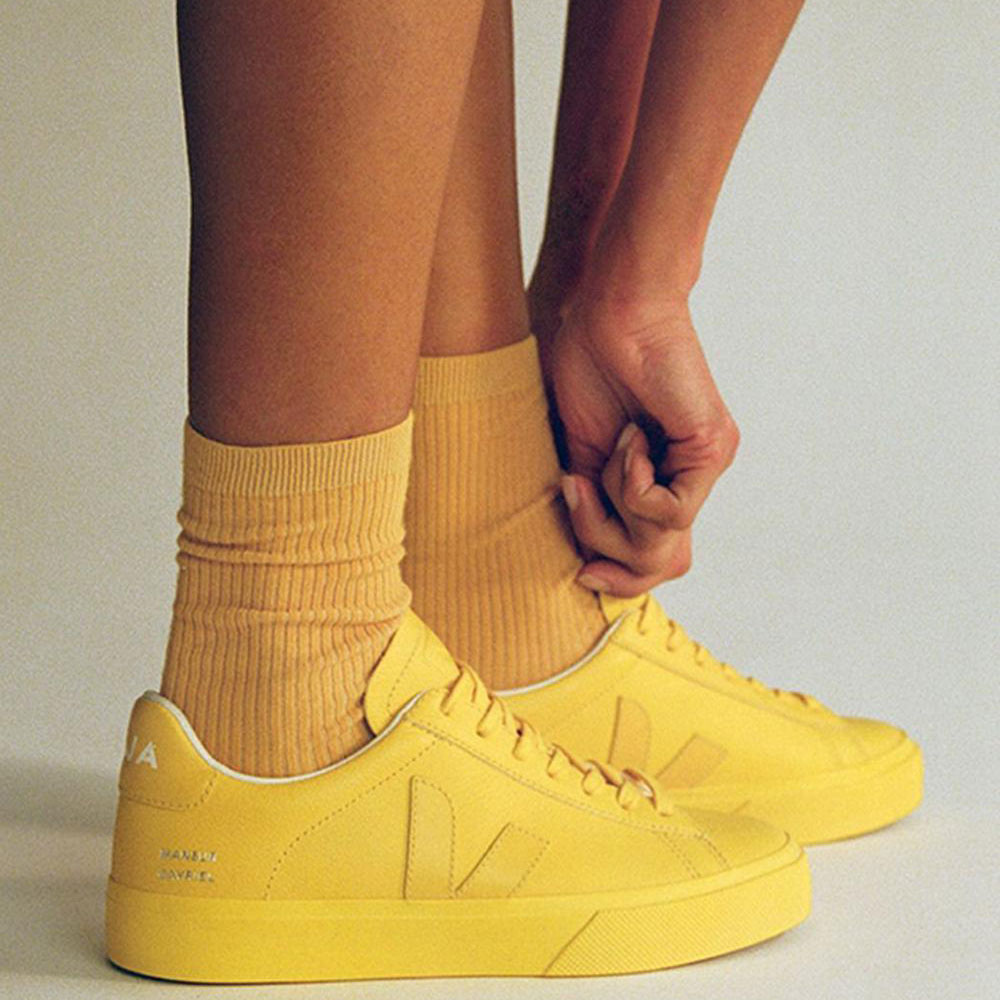 Veja clearance campo yellow